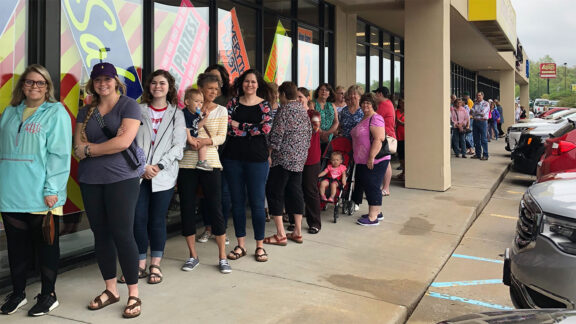 Store Closing Line